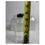 12 SMALL GLASS BOTTLES MULTI-USE NEW, UNSURE OF OUNCES