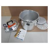 All American 21.5qt Pressure Cooker and Canner (the 921) - USED, RIM IS CHIPPED, SEAL IS HARD TO GET, Missing a couple screws.