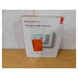 Honeywell Home T5 7-Day Programmable Thermostat with Digital Backlit Display