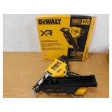 NEW - DEWALT 20-Volt 30° Cordless Framing Nailer (Tool-Only)