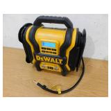 DEWALT Portable Power 2000 Peak Amp Jump Starter w/Digital Compressor