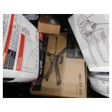 SALVAGE WHOLESALE PALLET LOT OF GENERAL MERCHANDISE