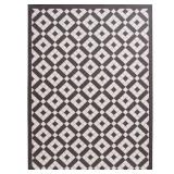 StyleWell Black and White 5 ft. x 7 ft. Diamond Vinyl Area Rug