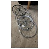 Set of 5 Bicycle Wheels 700c and 27â with Mixed Rims
