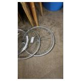 Set of 3 Bicycle Wheels with Tires