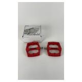 Alienation Foothold Red Bicycle Pedal Set