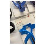 Set of 6 Blue Oversized Wood Thread Hooks