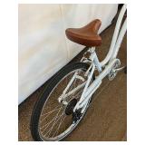 Electra Townie Bicycle with Bontrager E-Bike Tires - NEW - $599 MSRP