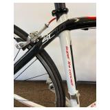 Fuji SL 1.0 Road Bike with Shimano Ultegra Components