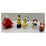 Misc. Collectible SNOOPY Salt & Pepper Shakers