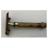 Antique Gillette Known The World Over Razor With Blades In Metal Case