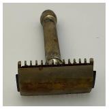 Antique Gillette Known The World Over Razor With Blades In Metal Case