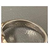 Sterling Silver Vintage Ring with Pink / Purple Gemstone