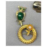 Brooch Collection incl. Avon & Monet Vintage Pins