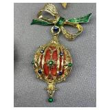 Brooch Collection incl. Avon & Monet Vintage Pins