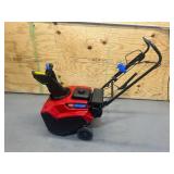 TORO 21 in. (53 cm) Power Clear® 821 QZE Gas Snow Blower (Retails for $949)