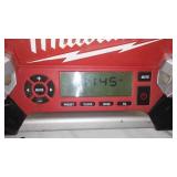 Milwaukee Jobsite AM/ FM Radio.