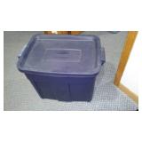 Crochet Thread, Embroidery Hoops, Cording In Covered Tote.