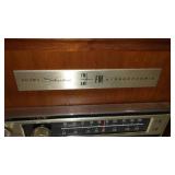 Vintage Sears Silverstone AM/FM Radio.