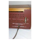 Vintage Sears Silverstone AM/FM Radio.