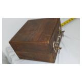 Vintage Wood Fishing Decoys (7).