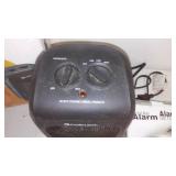 Comfort Zone ceramic heater and Smoke Alarms (2).