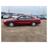 2003 Ford Taurus