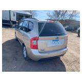 2007 Kia Rondo
