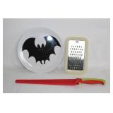 Kitchen Utensil Set with Bat Design Plate, Grating Set, and Citrus Juicer