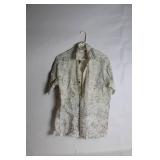 Tybee Island Clothing Company Abstract Pattern Short Sleeve Shirt - Size M