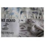 Tybee Island Clothing Company Abstract Pattern Short Sleeve Shirt - Size M