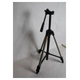 Adjustable Tripod with Telescopic Legs
