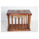 Vintage Wooden Baby Zoo Chamber Accessory Holder