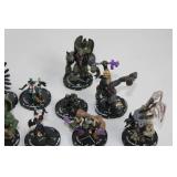 Collection of 25 HeroClix Miniatures and Naken