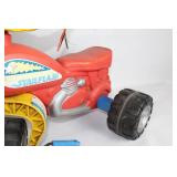 Kids StarFlash Tricycle with Pedals and Handlebar Tassels