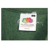 Green Fruit of the Loom Ireland Sweatshirt - Size L