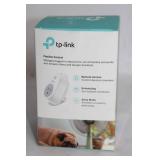 TP-Link Smart Wi-Fi Plug HS100 & Y-12 Wireless Earhook Set