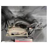Craftsman 5 1/2-inch Circular Saw with Additional Blades and Carrying Bag