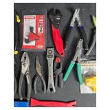 Comprehensive Set of Hand Tools and Hardware Accessories