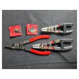 Large Lot of New and Used Hand Tools and Accessories Set ?