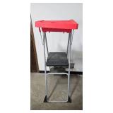 Folding Ladder with Tool Tray and Safety Rail