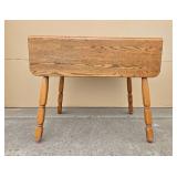 Expandable Oak Dining Table with Drop Leaf Sides