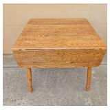 Expandable Oak Dining Table with Drop Leaf Sides