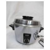Vintage West Bend Electric Cook Pot. Fryer. Roaster, Server. Works!
