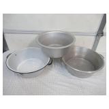 3 Vintage Galvanized Metal Wash Tubs. 1 is Enamelware.