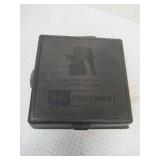 Vintage Sears Craftsmen Airless Sprayer with case.  Electric