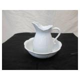 Vintage McCoy Wash Bowl and Pitcher Set. #7529. Made in USA