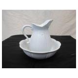 Vintage McCoy Wash Bowl and Pitcher Set. #7529. Made in USA