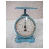 Vintage Blue Kitchen Scale