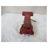 Vintage Craftsman 3 1/2" Red Vise.